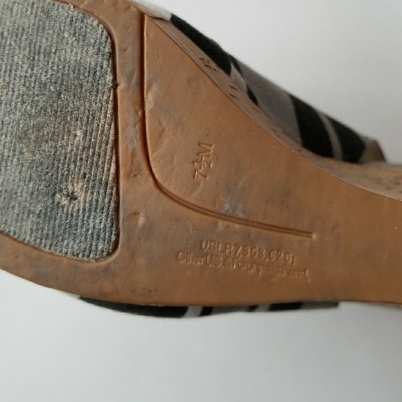 Nine West striped Peep Toe Sling Back Wedge - Picture 6 of 7